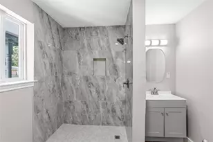 702 Austrian Rd, Grand Prairie, TX 75050 - Photo 17