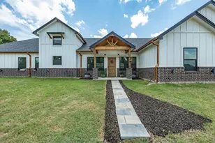 403 Polk Rd, Bowie, TX 76230 - Photo 1