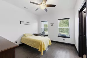 403 Polk Rd, Bowie, TX 76230 - Photo 19