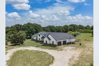 403 Polk Road, Bowie, TX 76230 - Photo 3