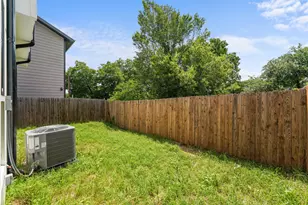 3142 Harmon St, Dallas, TX 75215 - Photo 29