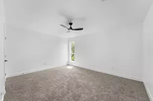 3142 Harmon St, Dallas, TX 75215 - Photo 25