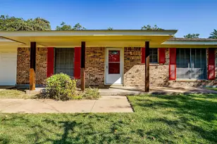 1104 Julie St, Weatherford, TX 76086 - Photo 3