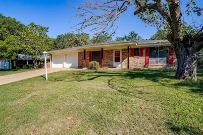 1104 Julie Street, Weatherford, TX 76086 - Photo 3