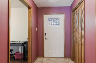 6404 Suncrest Ct, North Richland Hills, TX 76180 - Photo 5