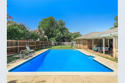 6404 Suncrest Court, North Richland Hills, TX 76180 - Photo 31