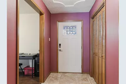 6404 Suncrest Court, North Richland Hills, TX 76180 - Photo 5
