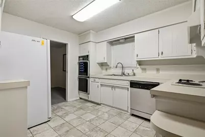 1315 Navaho Street, Arlington, TX 76012 - Photo 17
