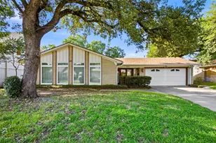 1315 Navaho St, Arlington, TX 76012 - Photo 1