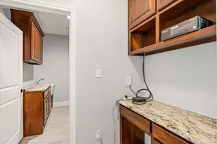 2309 Christine Dr, Granbury, TX 76048 - Photo 19