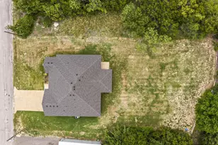 2309 Christine Dr, Granbury, TX 76048 - Photo 29