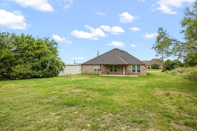 2309 Christine Drive, Granbury, TX 76048 - Photo 5