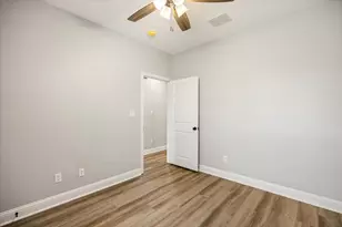 2309 Christine Dr, Granbury, TX 76048 - Photo 27