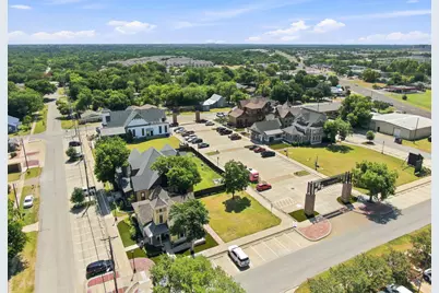 302 E Avenue F, Midlothian, TX 76065 - Photo 3