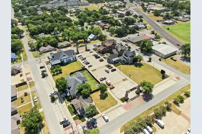 302 E Avenue F, Midlothian, TX 76065 - Photo 7