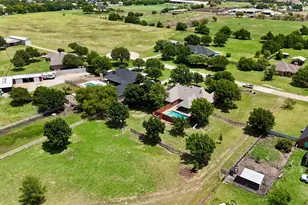 7830 Mavis Ave, Waxahachie, TX 75167 - Photo 13
