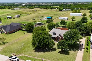 7830 Mavis Ave, Waxahachie, TX 75167 - Photo 5