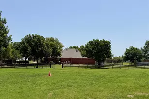 7830 Mavis Ave, Waxahachie, TX 75167 - Photo 33