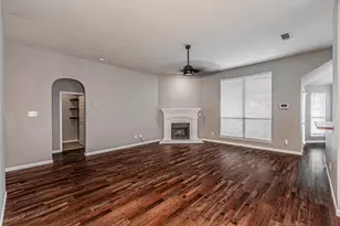 10132 Red Bluff Ln, Fort Worth, TX 76177 - Photo 3