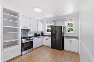 2017 Shawnee St, Denton, TX 76209 - Photo 11
