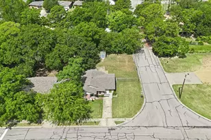 2017 Shawnee St, Denton, TX 76209 - Photo 37