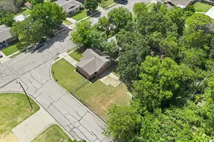 2017 Shawnee St, Denton, TX 76209 - Photo 39