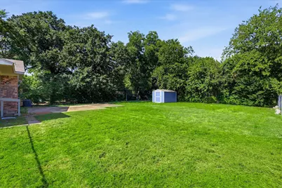 2017 Shawnee Street, Denton, TX 76209 - Photo 29