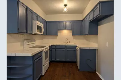 411 Baylor Drive, Arlington, TX 76010 - Photo 3