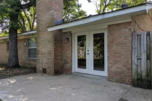 411 Baylor Dr, Arlington, TX 76010 - Photo 5
