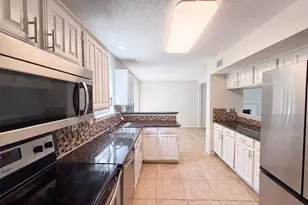 4300 Windwillow Ct, Fort Worth, TX 76137 - Photo 11