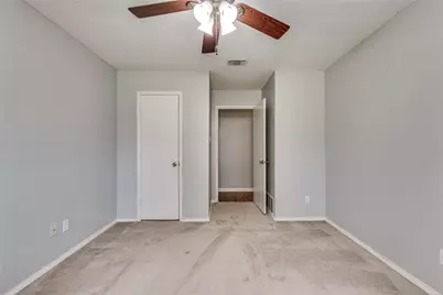 3807 Spring Hollow Drive, Carrollton, TX 75007 - Photo 19