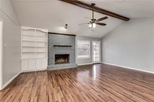 3807 Spring Hollow Dr, Carrollton, TX 75007 - Photo 7
