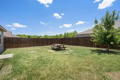 709 Odlozil Lane, Ennis, TX 75119 - Photo 9