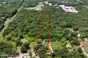 1129 N Hamlett St, Athens, TX 75751 - Photo 3