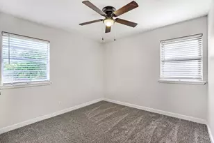 821 Oakwood Ave, Hurst, TX 76053 - Photo 13