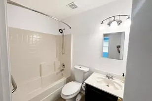1600 Fieldstone Dr, Little Elm, TX 75068 - Photo 9