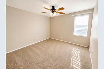 1600 Fieldstone Drive, Little Elm, TX 75068 - Photo 9