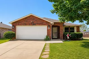 1600 Fieldstone Dr, Little Elm, TX 75068 - Photo 1