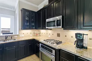 11901 Drummond Ln, Fort Worth, TX 76108 - Photo 9