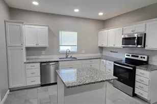 326 N Denver St, Dallas, TX 75203 - Photo 3