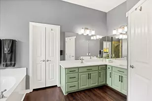 3930 Buena Vista Cir, Granbury, TX 76049 - Photo 23