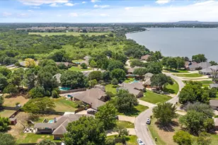 3930 Buena Vista Cir, Granbury, TX 76049 - Photo 37