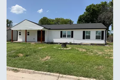 6812 Lakeside Drive #B, Lake Worth, TX 76135 - Photo 1