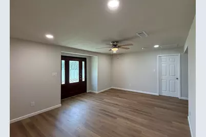 6812 Lakeside Drive #B, Lake Worth, TX 76135 - Photo 9