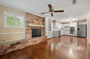 604 Waggoner Dr, Arlington, TX 76013 - Photo 13