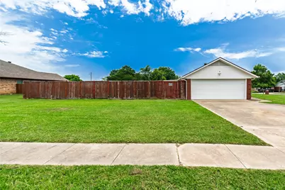 608 Aldridge Street, Commerce, TX 75428 - Photo 37