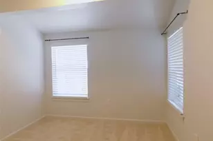 705 Sun Valley Dr, Denton, TX 76209 - Photo 21