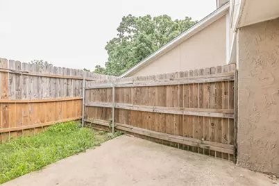 2760 Parkchester Drive, Arlington, TX 76015 - Photo 5