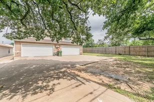 2760 Parkchester Dr, Arlington, TX 76015 - Photo 37