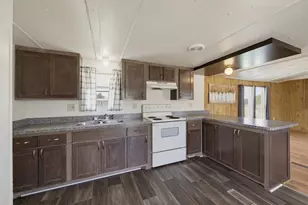 7305 Walden Dr, Joshua, TX 76058 - Photo 7